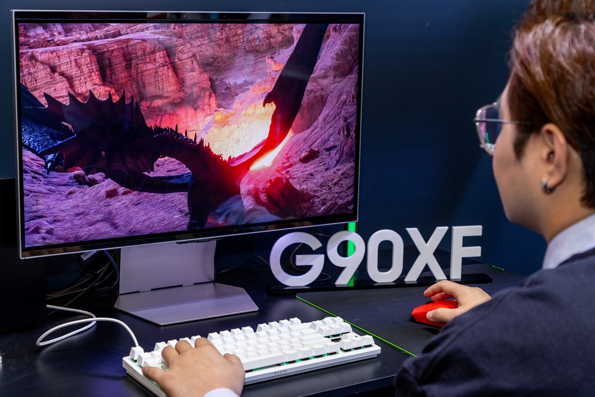 球友会入口三星3D电竞显示器G90XF惊艳亮相(图3)